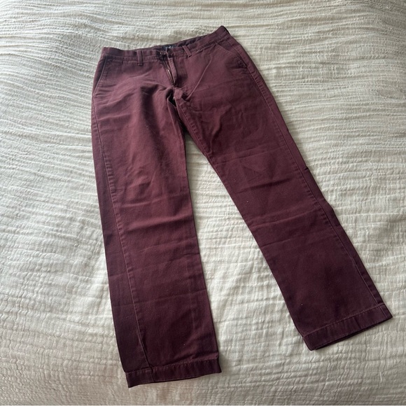 The Sutton Classic chino pant - Picture 4 of 5